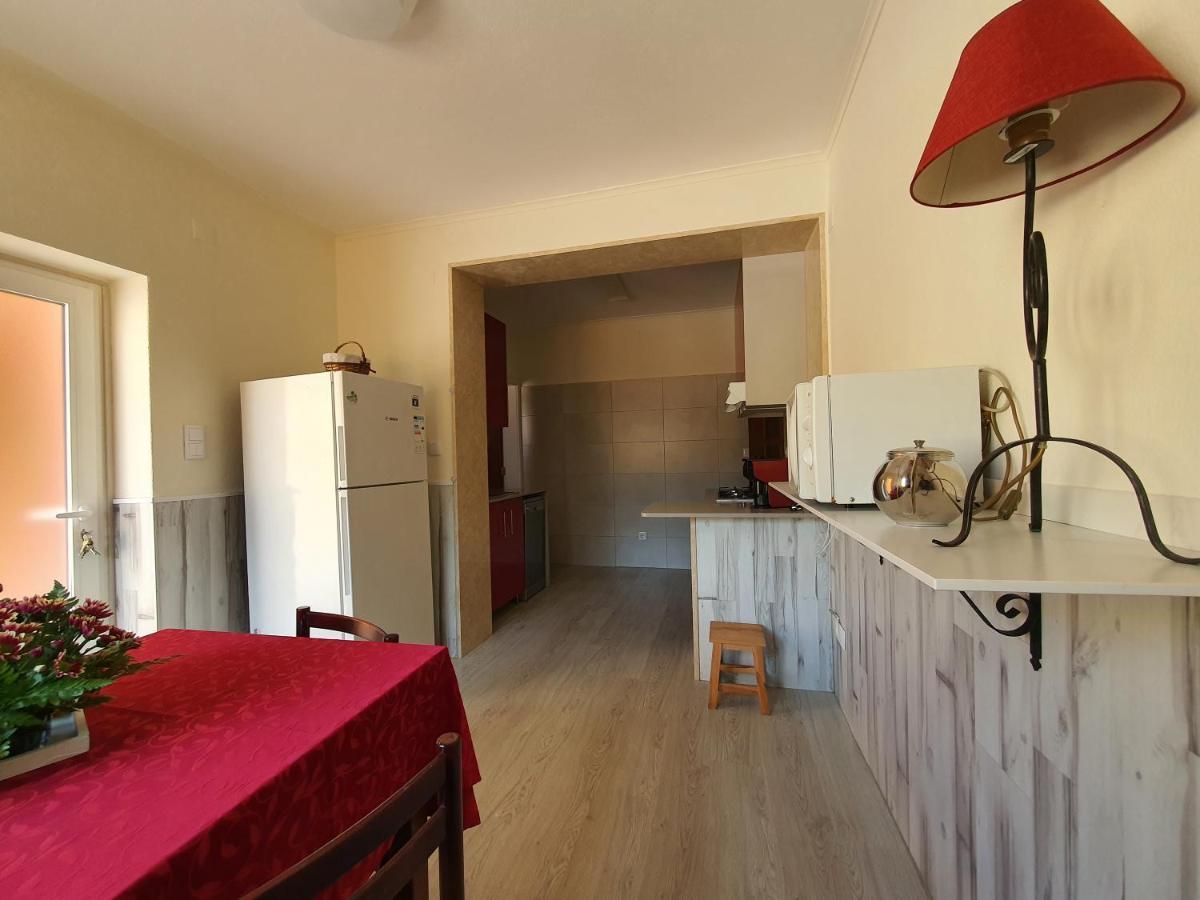 Julia Old Village By Lisbon Village Apartments Terrugem Exterior photo